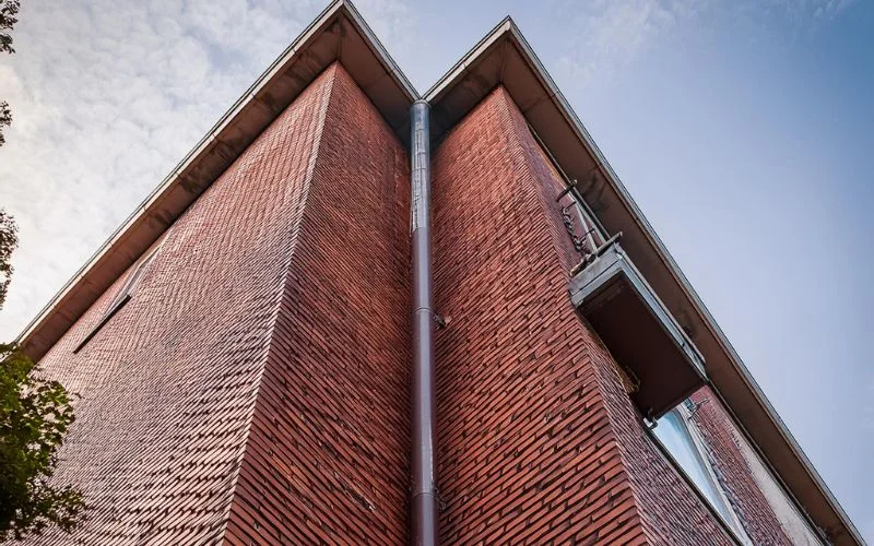 22. Oversyn trasiga hangrannor med hal till BRF